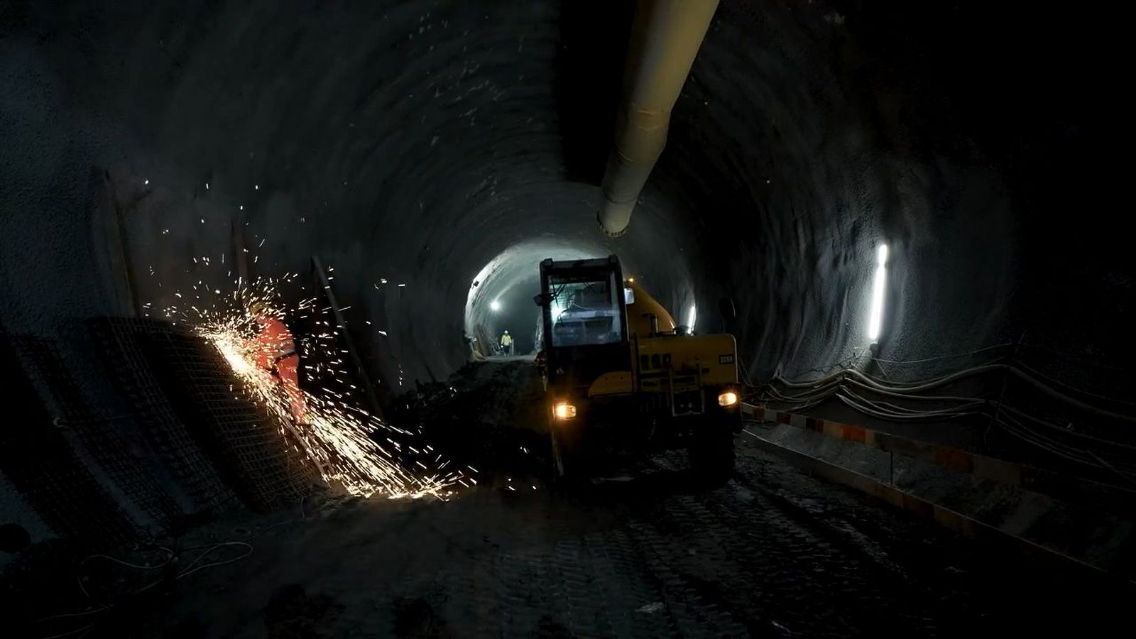 Funkenflug im Tunnel der U2-Baustelle